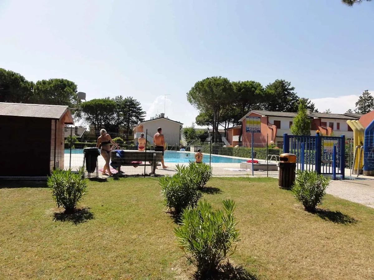 Apartments In Bibione 38369 Italy