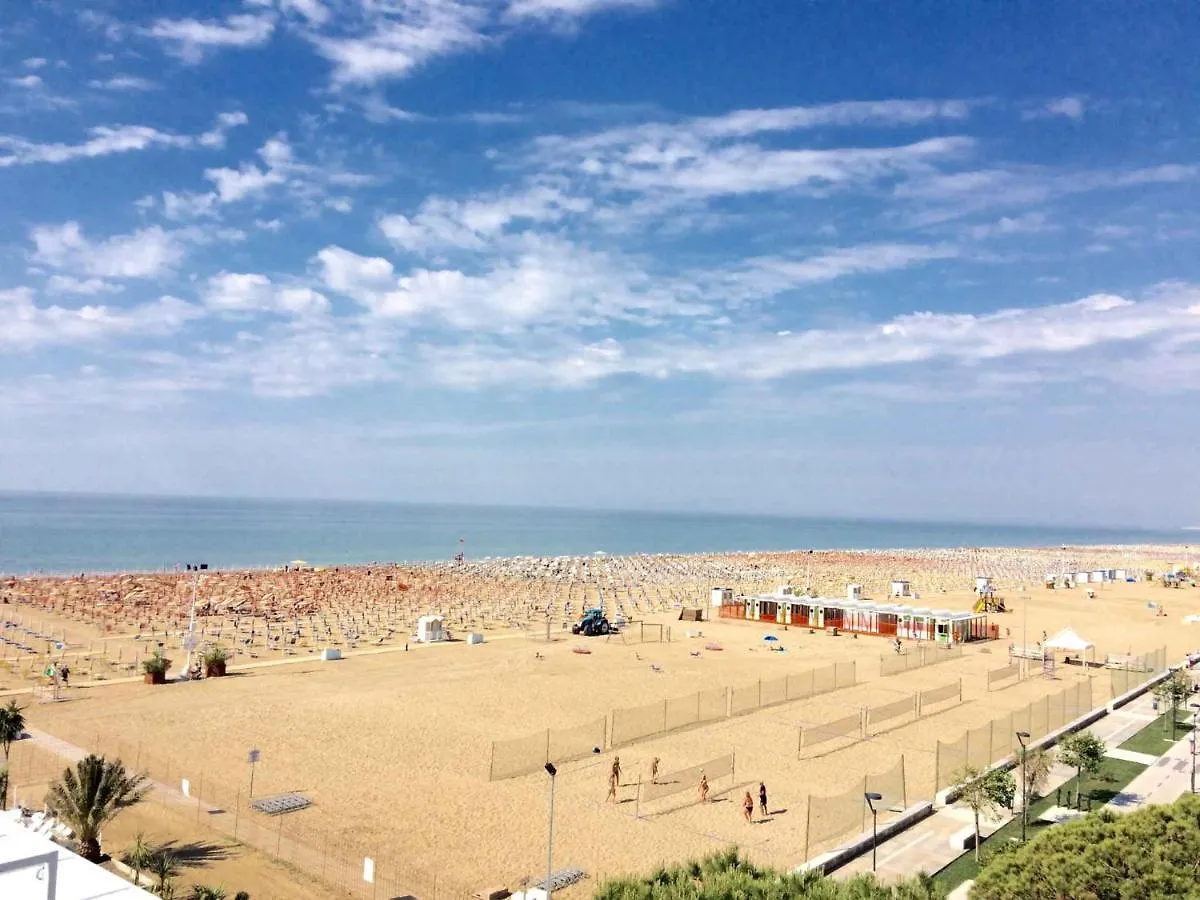 Apartments In Bibione 38369 Italy
